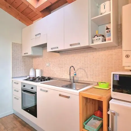 Benaco Apartment